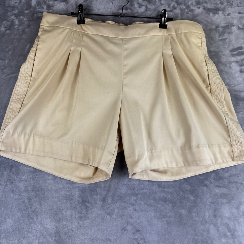 Nike Dri-FIT Pleated Golf Shorts Womens XL Tan Beige Athletic‎ Casual (1531)